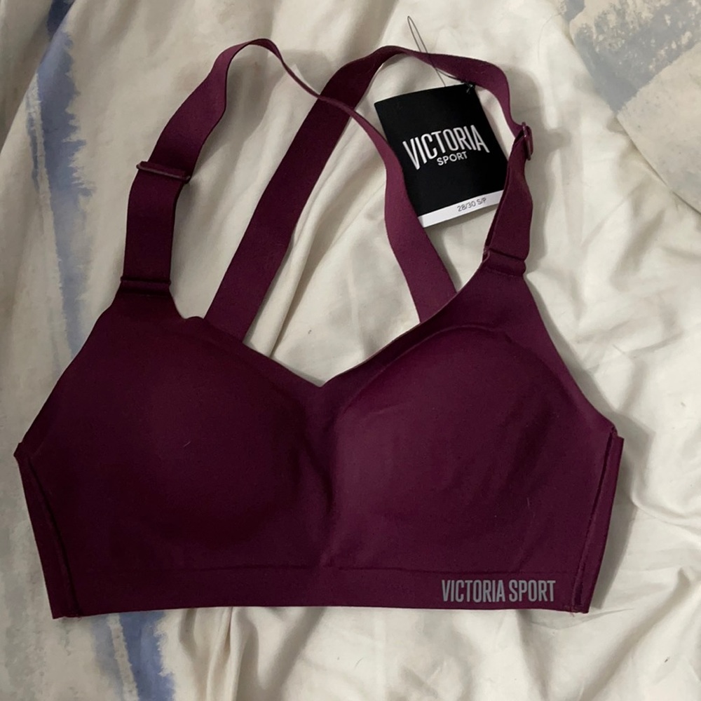 Victoria’s Secret sports bra NWT